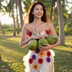 Coconut Fragrance Oil: Tropical and creamy, evokes beachy relaxation and indulgent mood uplift